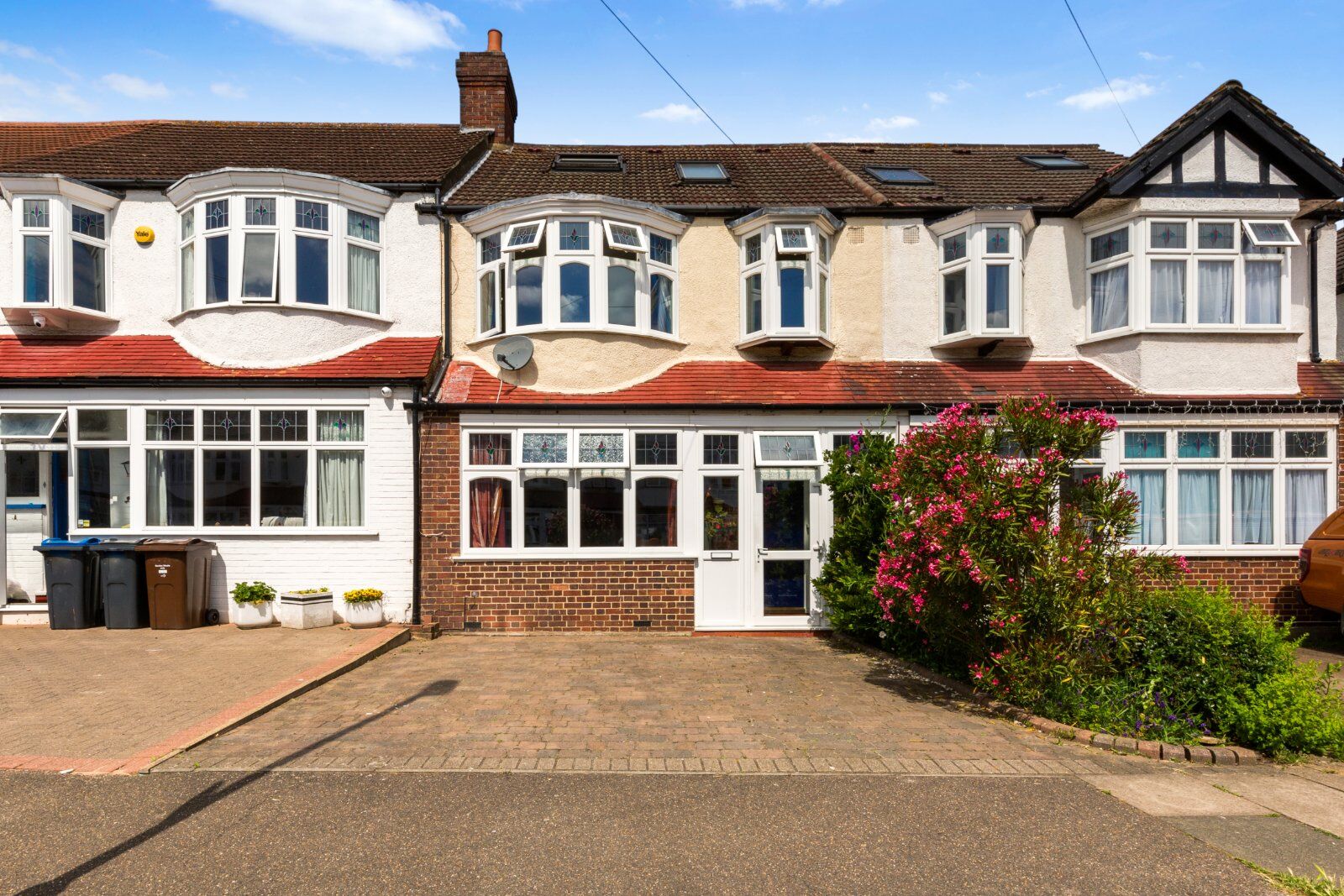 4 bedroom mid terraced house for sale The Green, Morden, SM4, main image