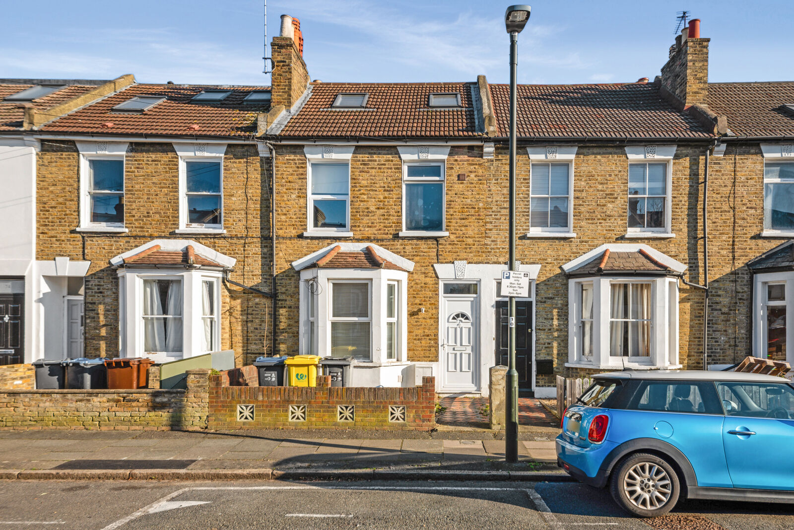 5 bedroom mid terraced house to rent, Available from 19/03/2024 Russell Road, London, SW19, main image
