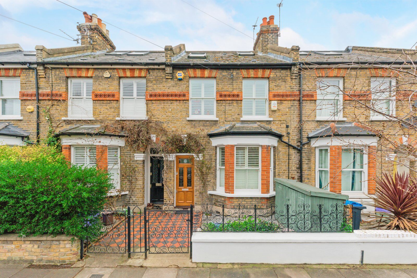 4 bedroom mid terraced house for sale Hardy Road, London, SW19, main image