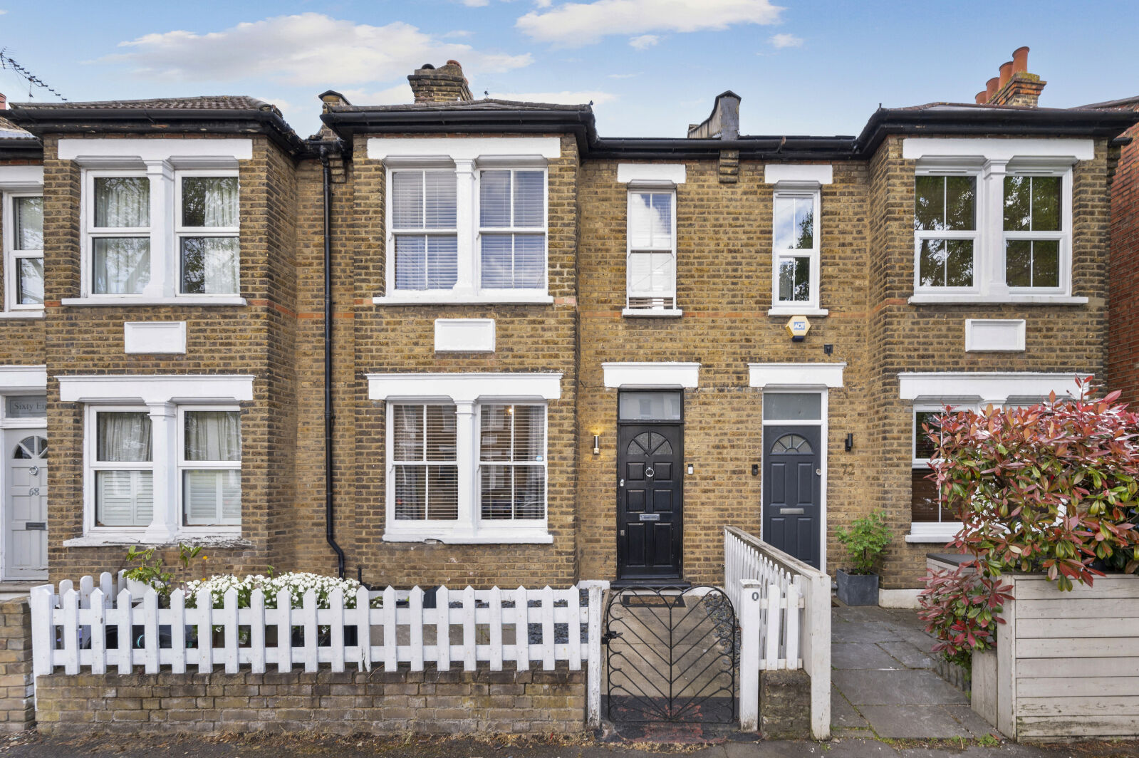 2 bedroom mid terraced house for sale Vernon Avenue, Raynes Park, SW20, main image