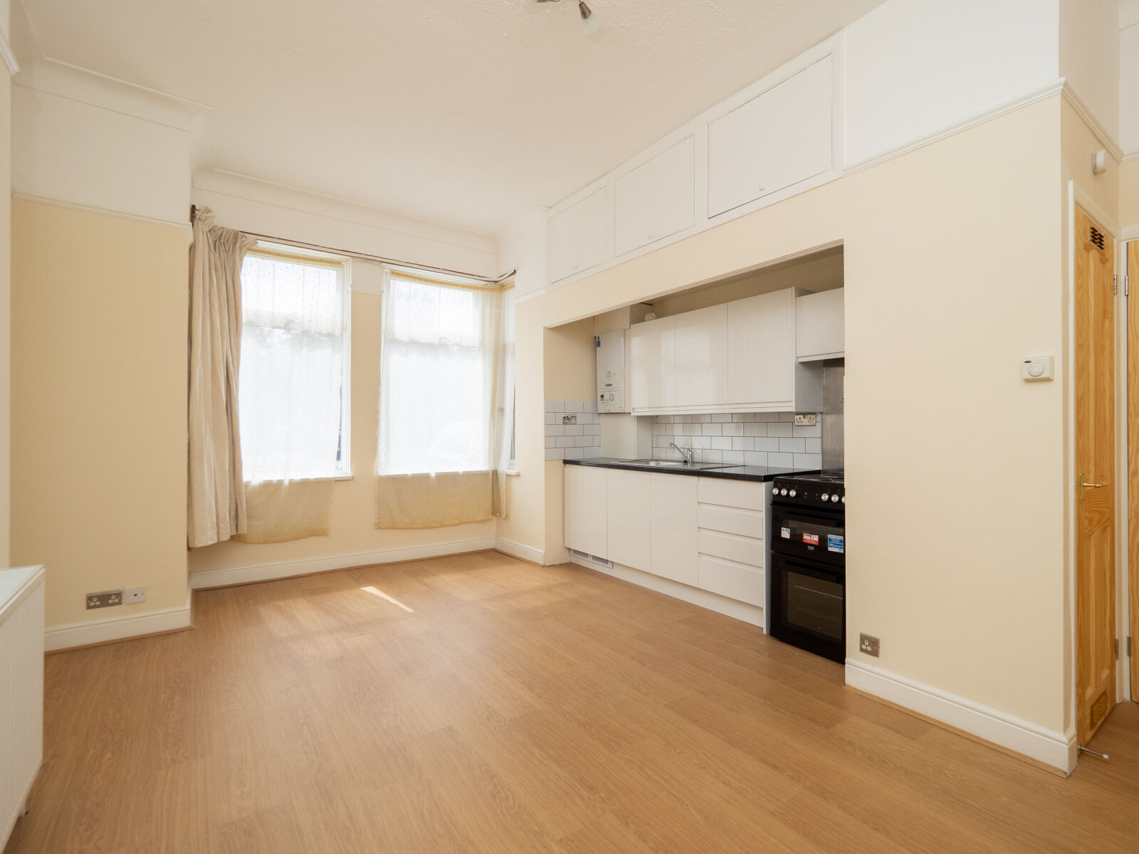 1 bedroom  flat to rent, Available now Pepys Road, London, SW20, main image