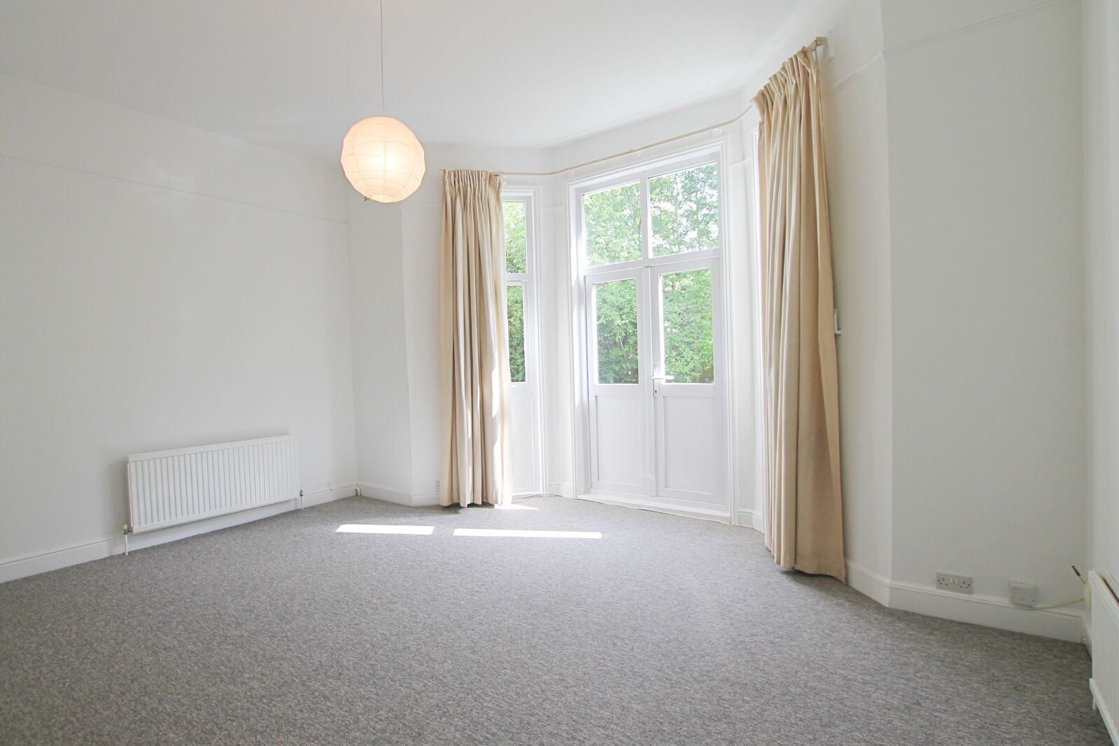 1 bedroom  flat to rent, Available now Grand Drive, London, SW20, main image