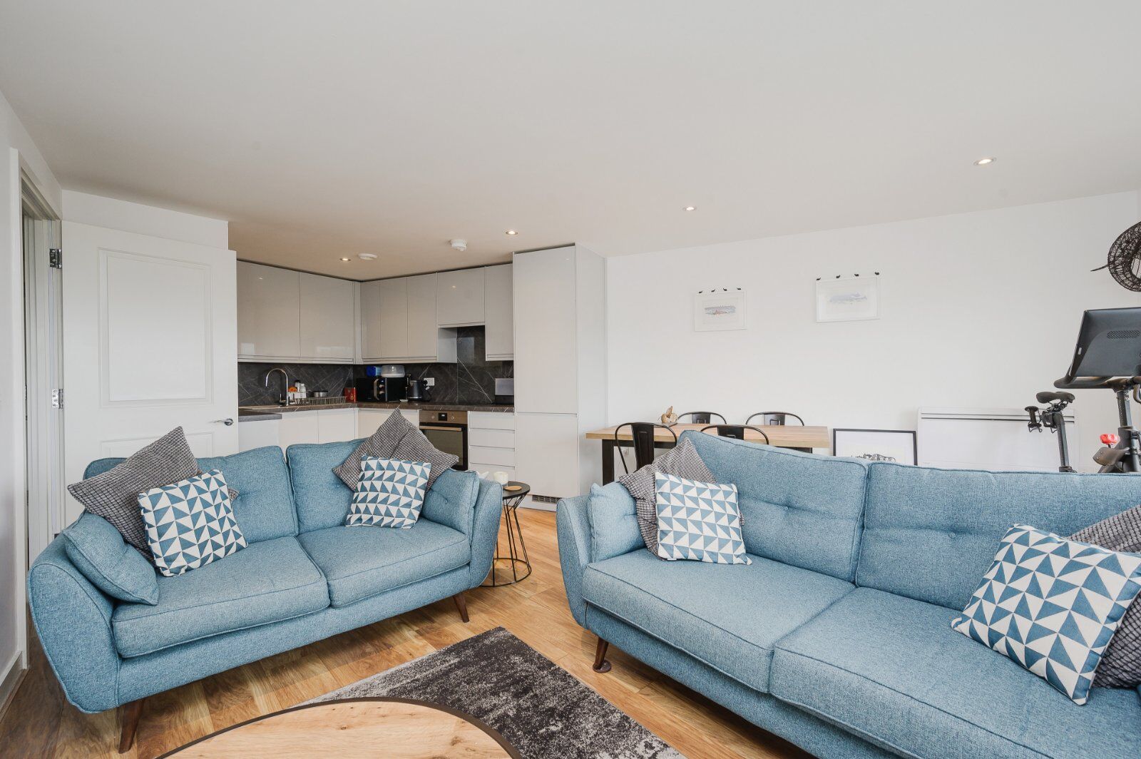 2 bedroom  flat for sale Reed House, 21 Durnsford Road, SW19, main image